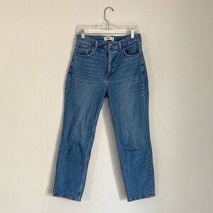 Abercrombie & Fitch Ultra High Rise Ankle Straight Jeans
